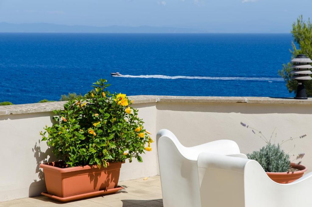 Hotel Arenella Джилио Порто Екстериор снимка