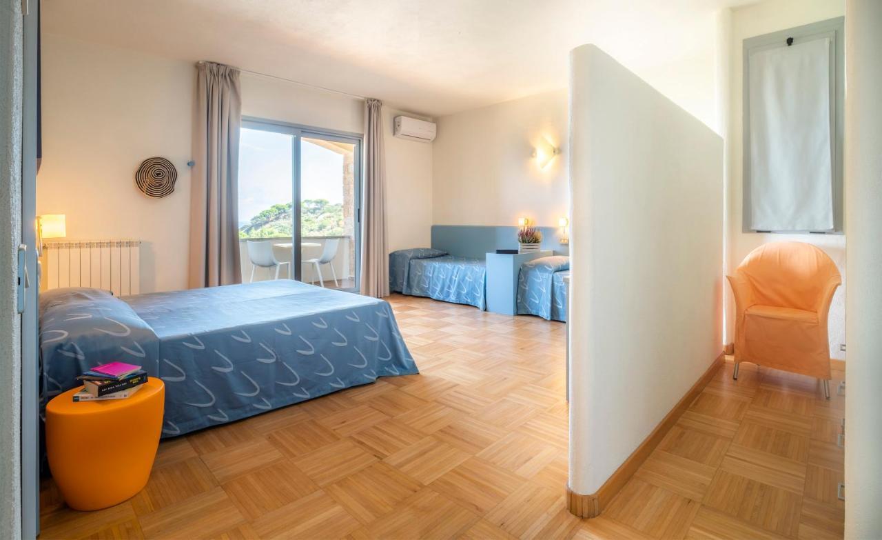 Hotel Arenella Джилио Порто Екстериор снимка